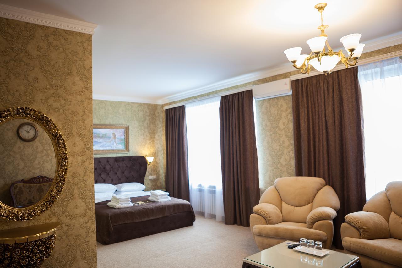 Astoria Hotel Nikolayev Ngoại thất bức ảnh